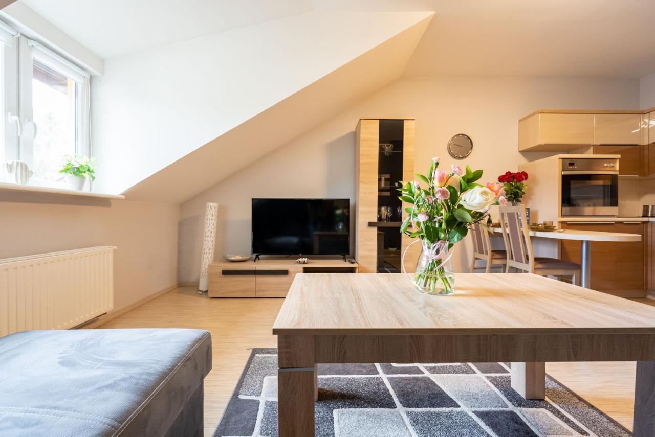 Perlowy Z Balkonem- Dream Apartment Ustron